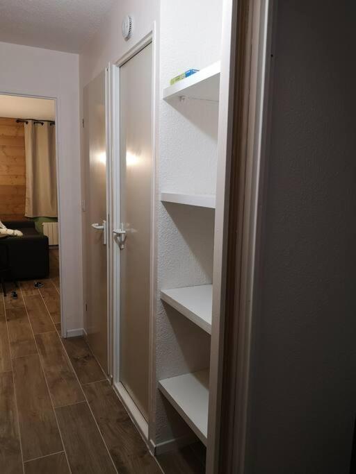 Au Pied Des Pistes Avec Parking Entierement Renove Apartment Huez Екстериор снимка